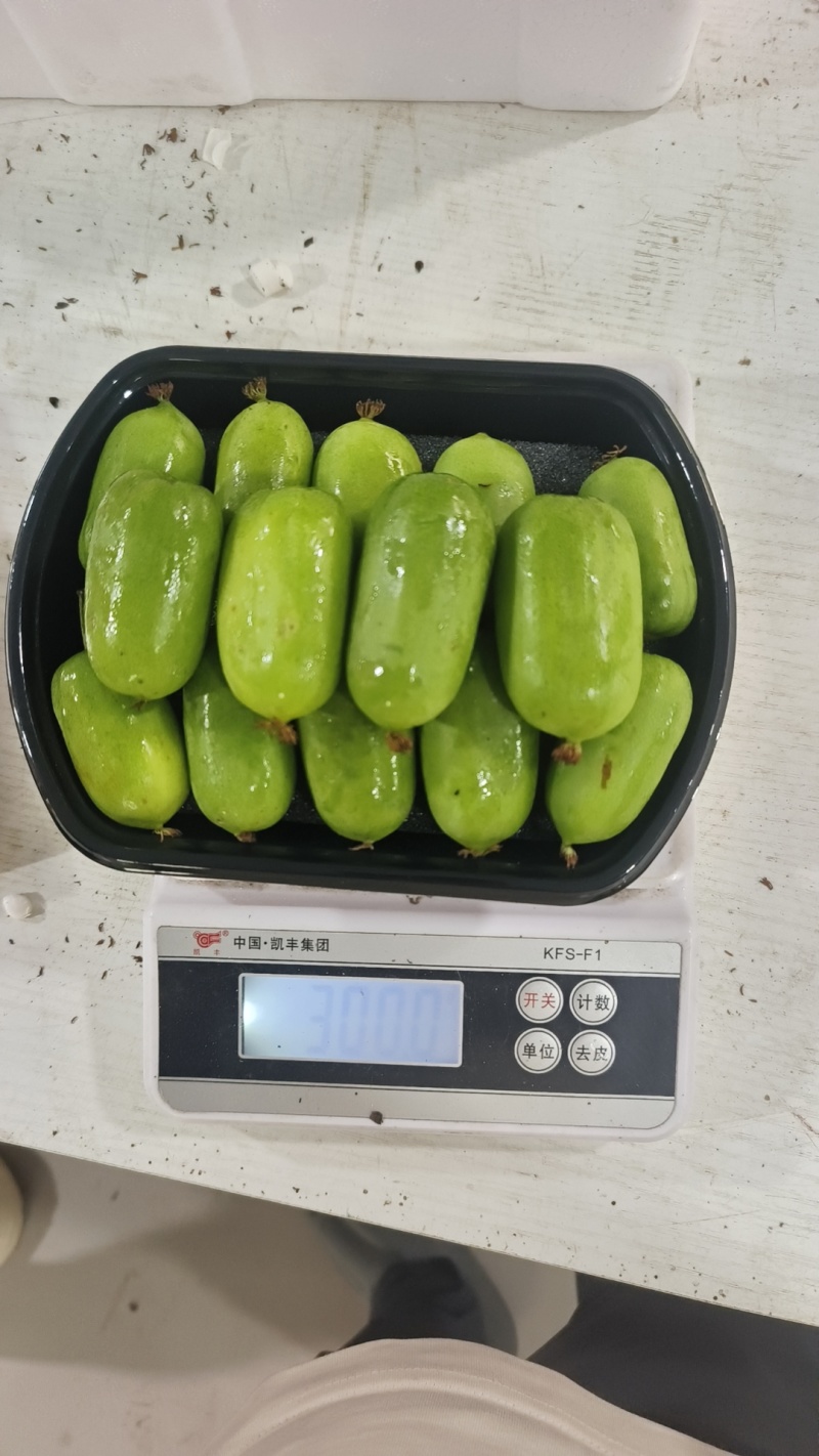 奇异莓，软枣猕猴桃大量上市，可视频看货，口感美味