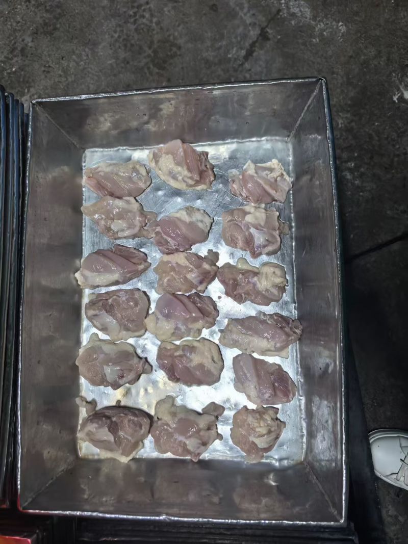 30g以上去皮腿肉，一车，水分8-10左右