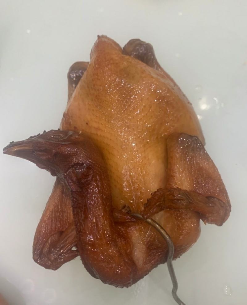 烤鸡，腌制好化冻可以烤