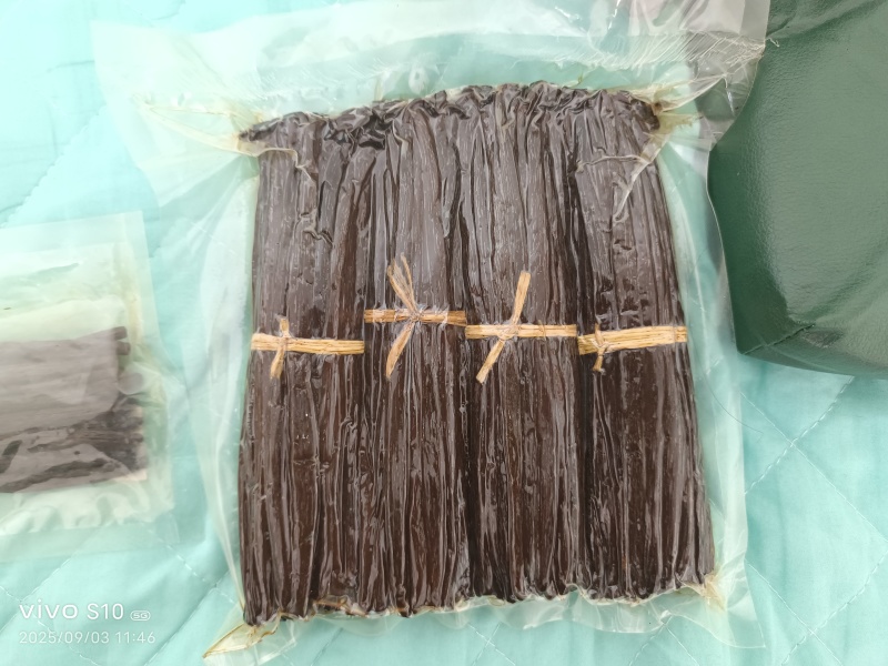马达加斯加烘干香草荚1-5级都有