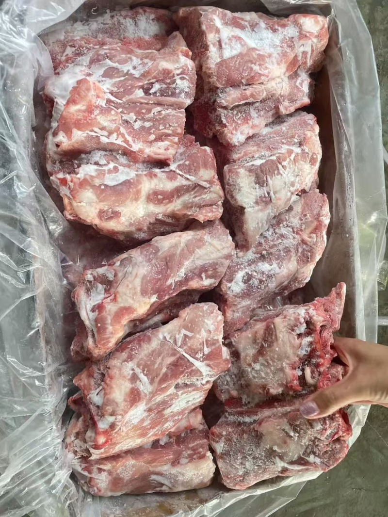 肥猪颈骨