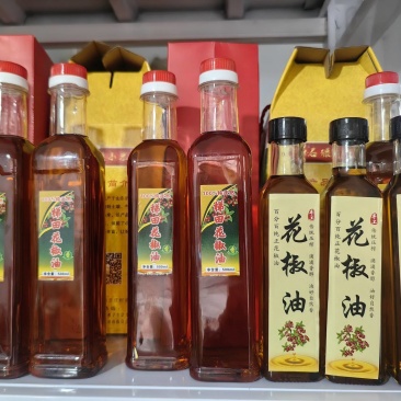 花椒籽油，厂家直发，可对接全国市场商超，欢迎咨询采购