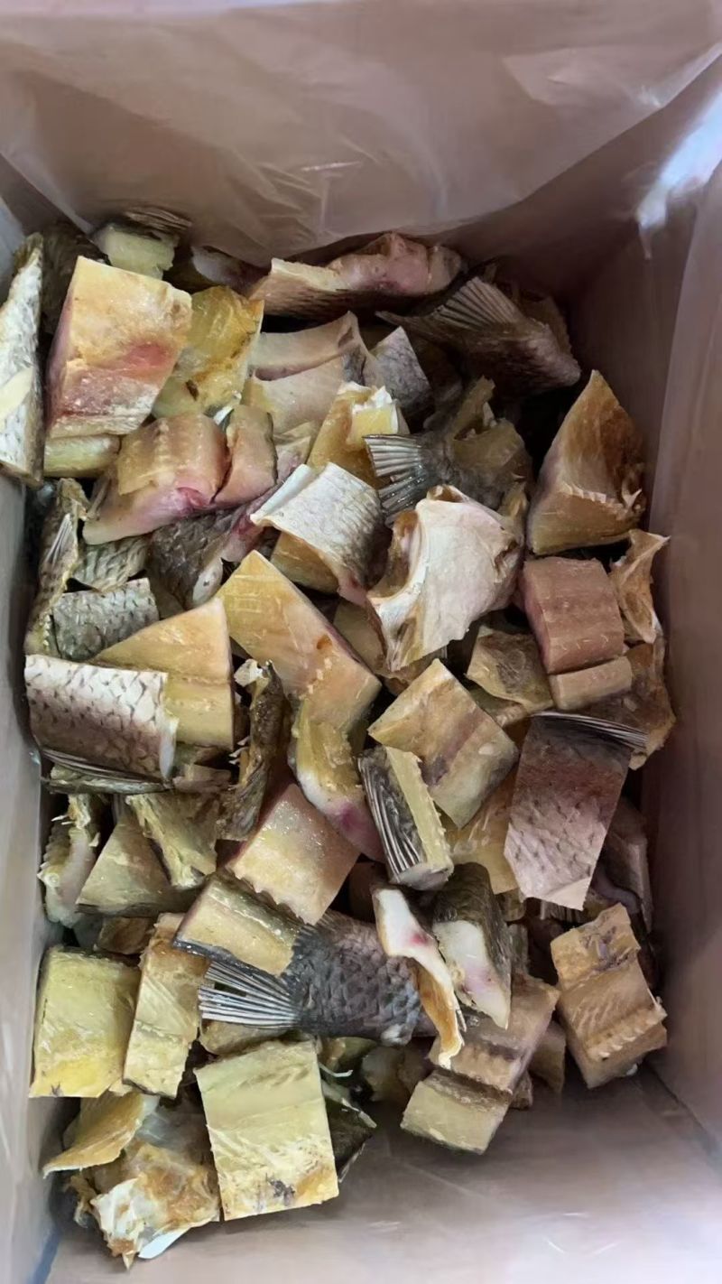 草鱼块地摊电商批发草鱼块草鱼条草鱼干皖鱼块皖鱼干鱼干