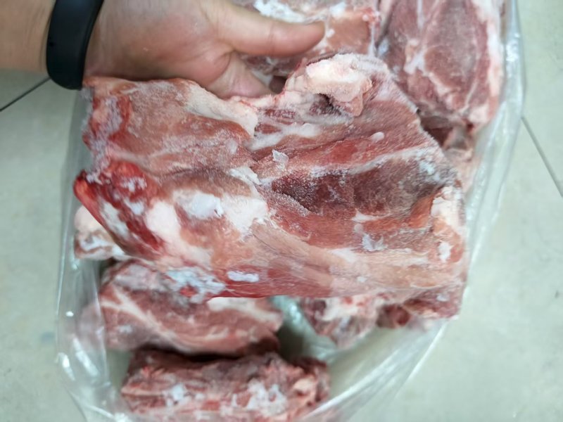青猪多肉胫骨20斤