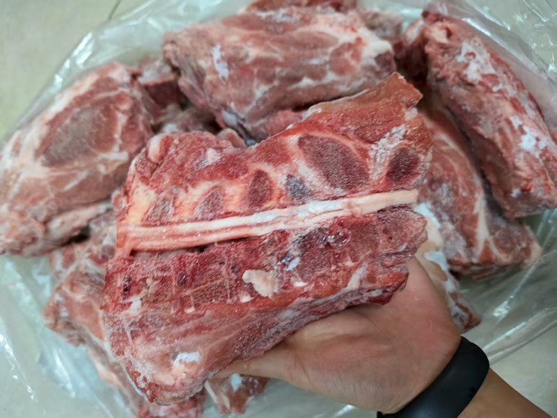 青猪多肉胫骨20斤