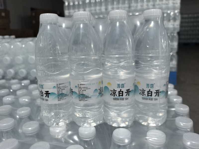 12瓶装凉白开