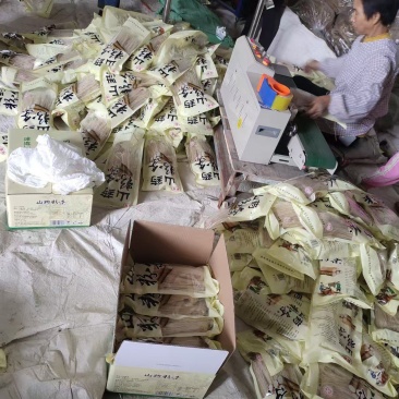 山东菏泽精品山药粉条，品质保证厂家直发，欢迎咨询