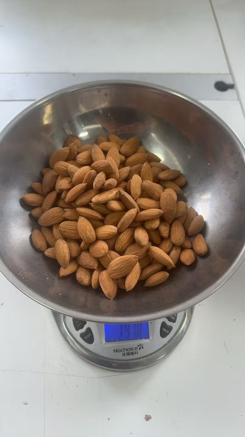 np巴旦木巴旦木仁薄壳坚果坚果干果果仁饱满