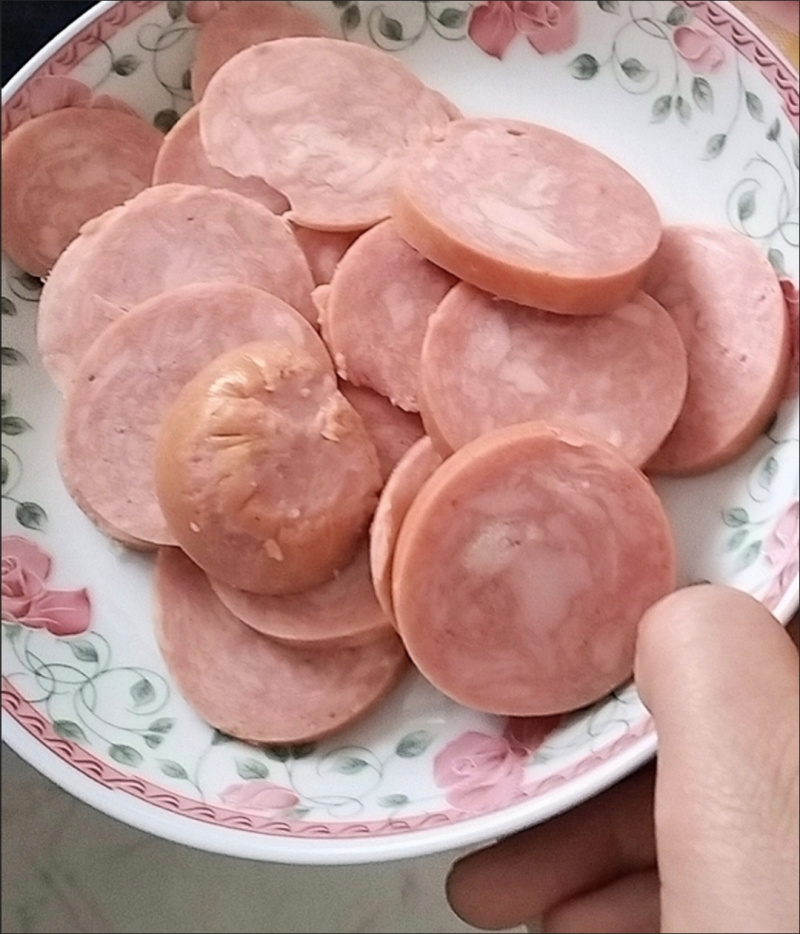 老火腿手工手撕传统老火腿精瘦肉香肠撕开即食