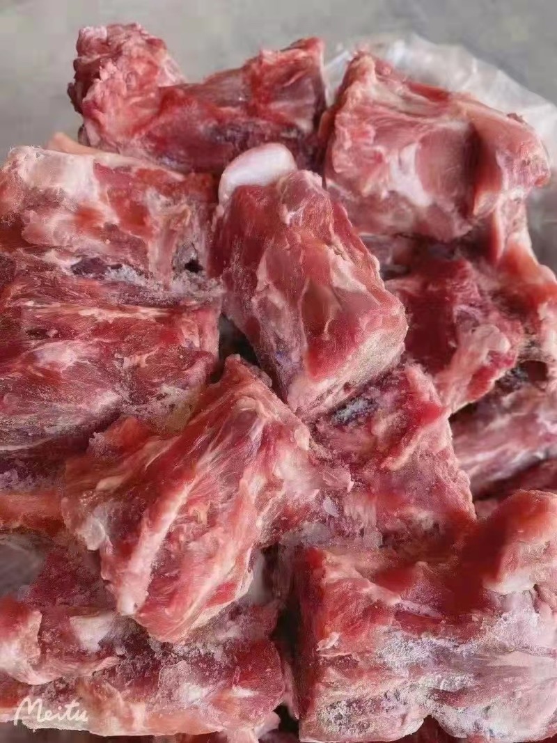 多肉羊脖骨到货，新鲜多肉，质量**好，山东腾惠食品