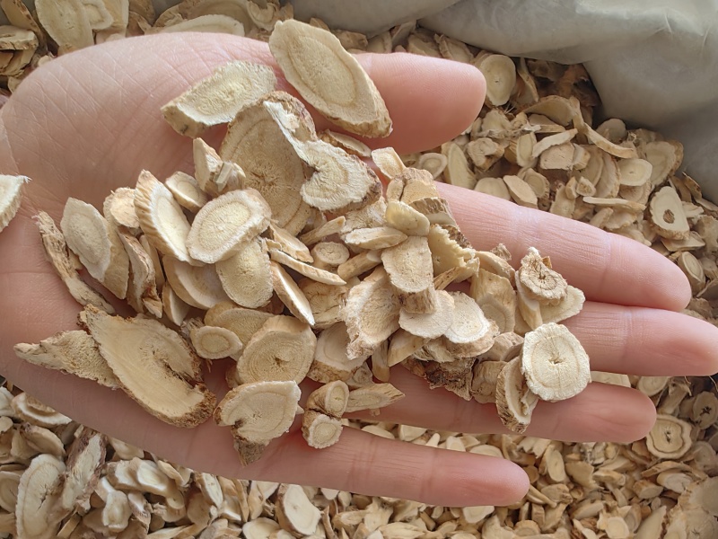 黄芪0.4以上瓜子片，内蒙货，产地批发，量大从优，品质保
