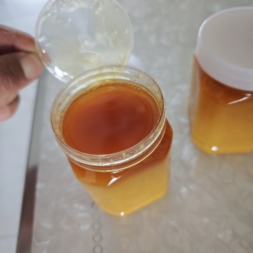 正宗土蜂蜜