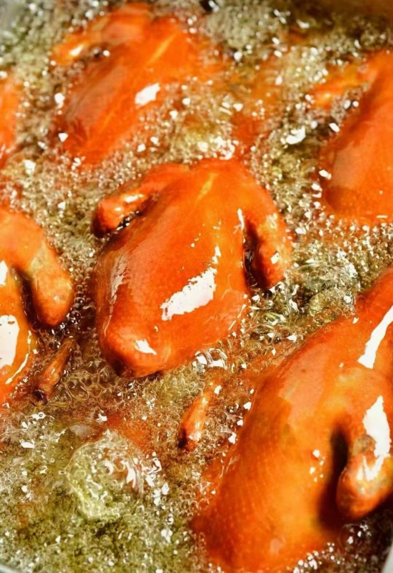 【脆皮流汁乳鸽】250克整只爆汁脆皮乳鸽商用厂家直发精品