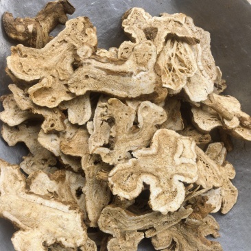 白术新货白术两年白术《聚源药业专注批发零售中药材