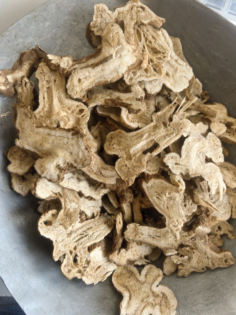 白术新货白术两年白术《聚源药业专注批发零售中药材