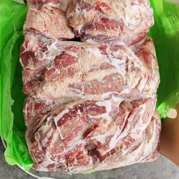 进口大块牛腿肉