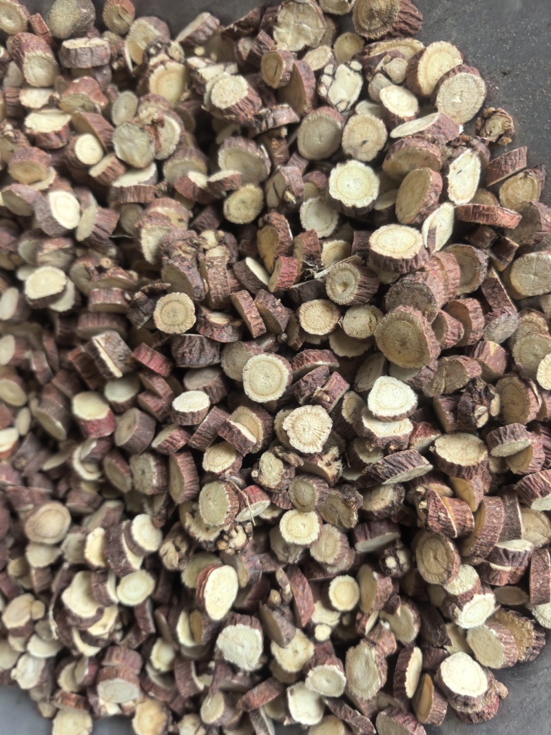甘草中片甘草颜色红选货8-12《聚源药业》专注中药