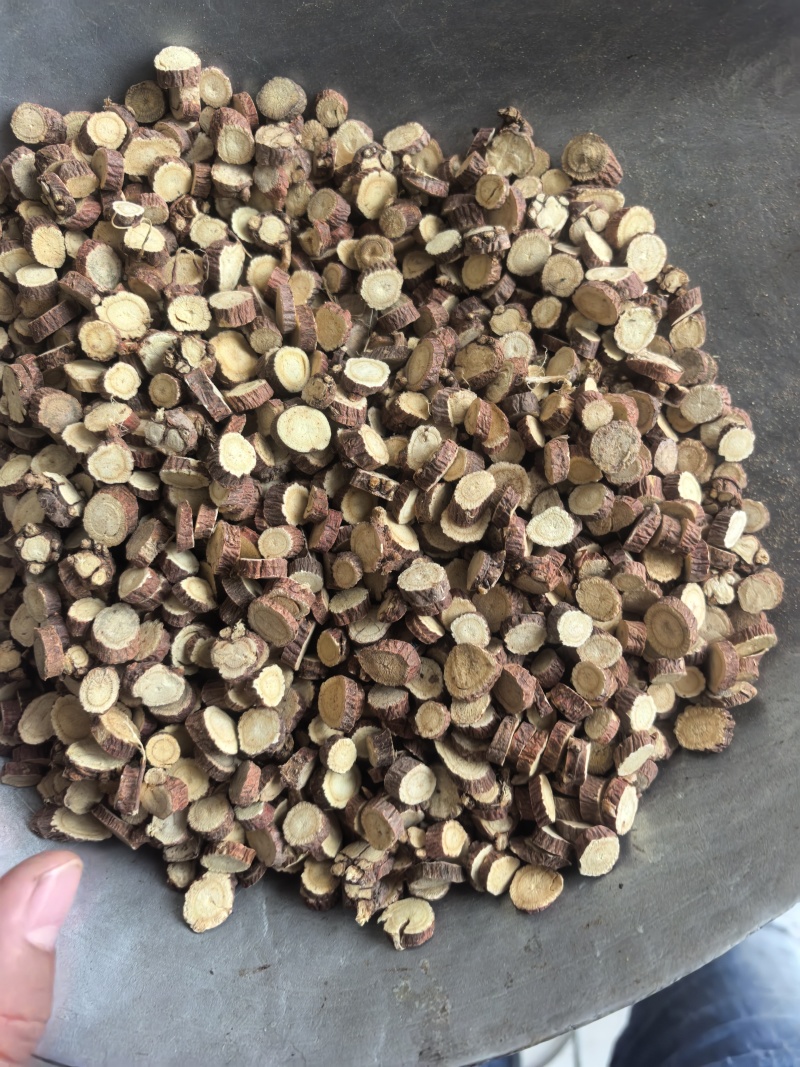 甘草中片甘草颜色红选货8-12《聚源药业》专注中药