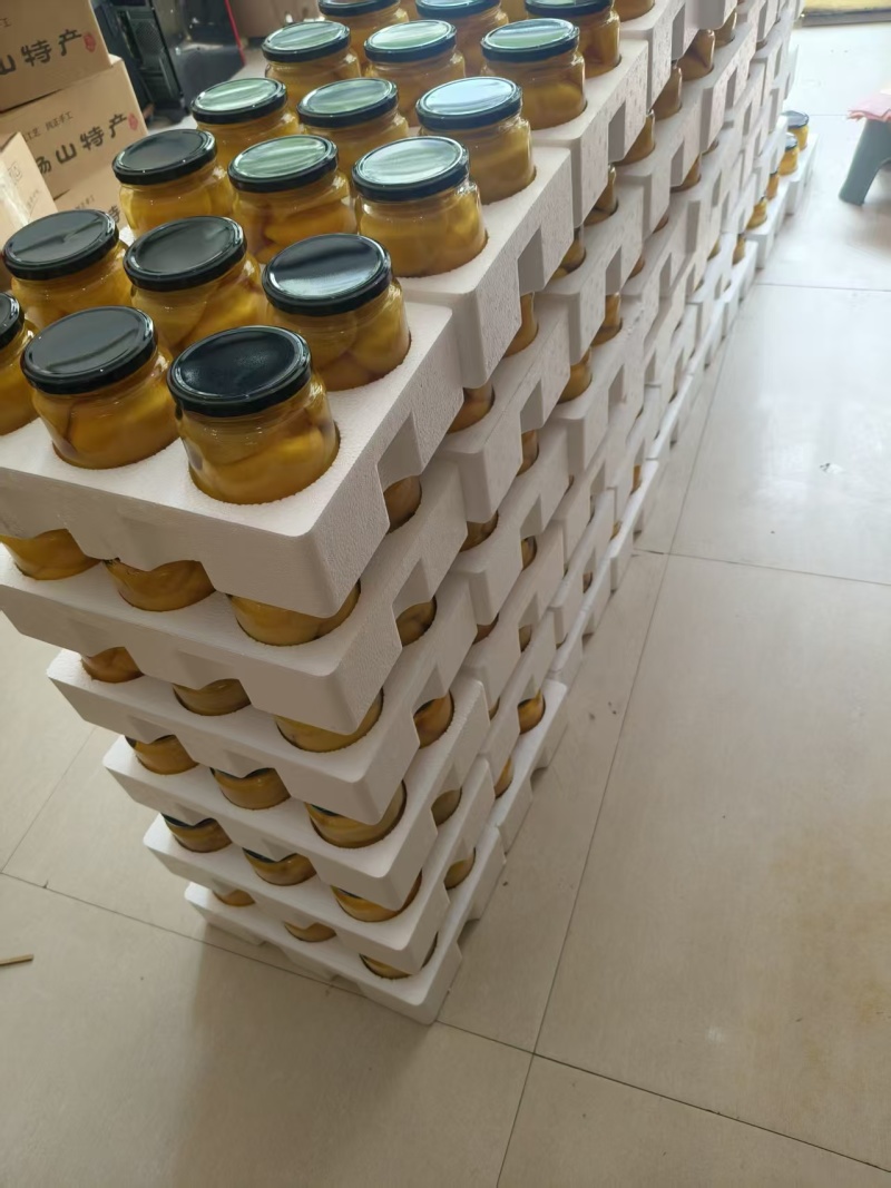 纯手工黄桃罐头