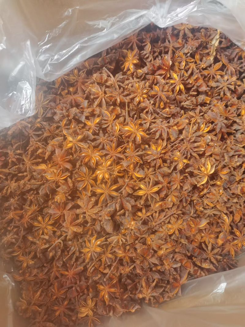 八角，各种规格都有，具体需要什么规格联系店小二