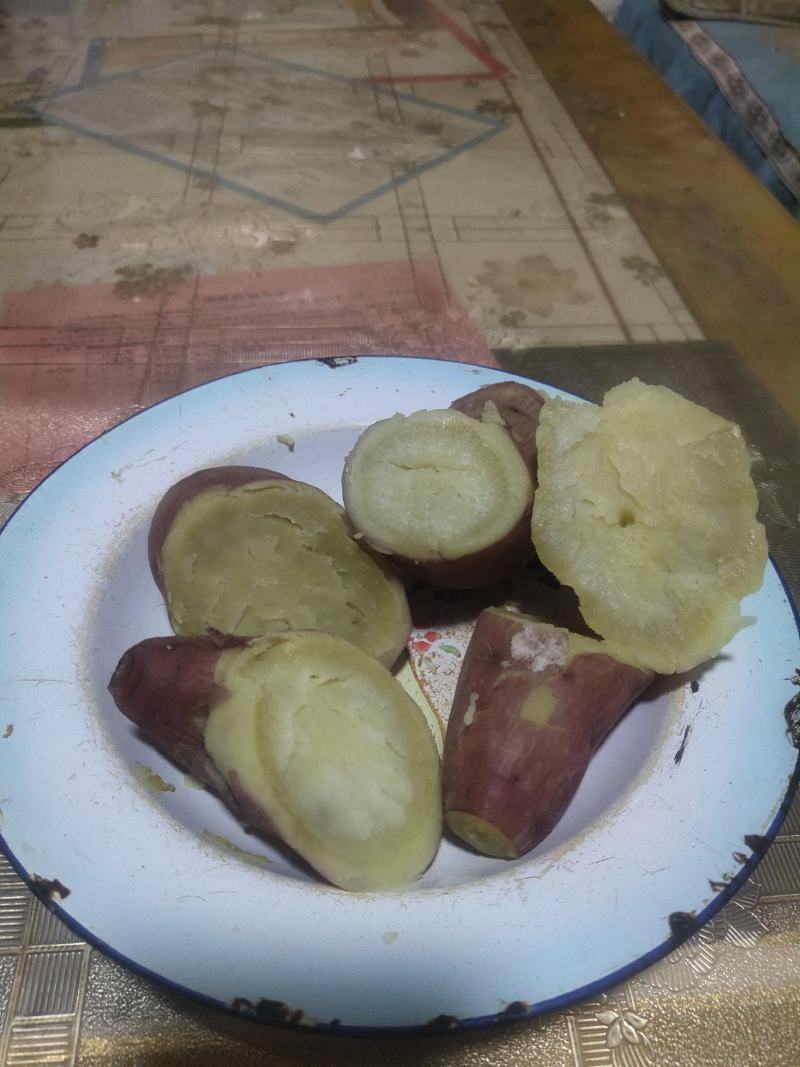 山西汾阳精品红薯，粉糯香甜，甜在口，暖在胃，自然好吃！