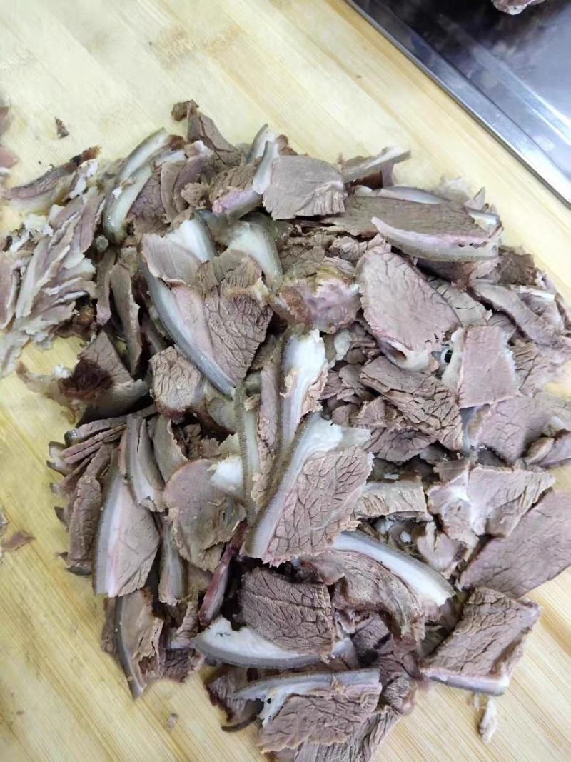 临沂现货熟山羊肉，无死羊绵羊，品质非常好，现货现发