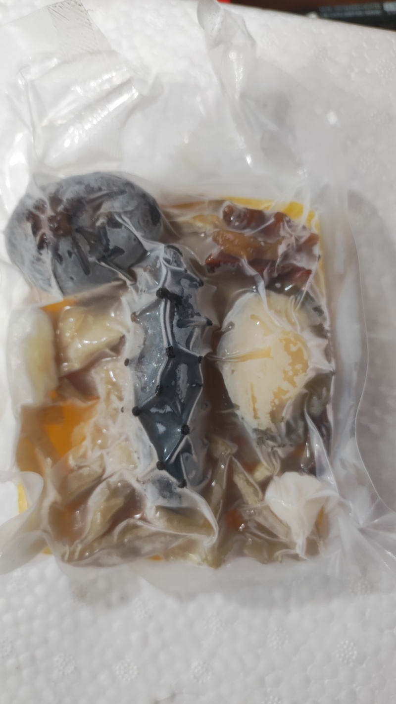 佛跳墙（海参/鲍鱼/鲜贝/鱼翅/鱼胶)都是整个/源头工厂