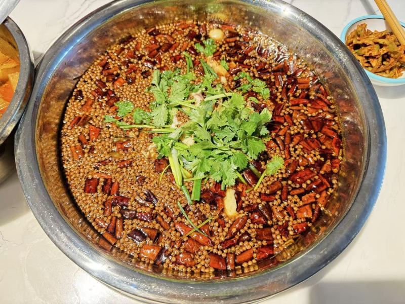 香辣馋嘴鱼底料，香料足香味浓郁，有层次感，工厂直销