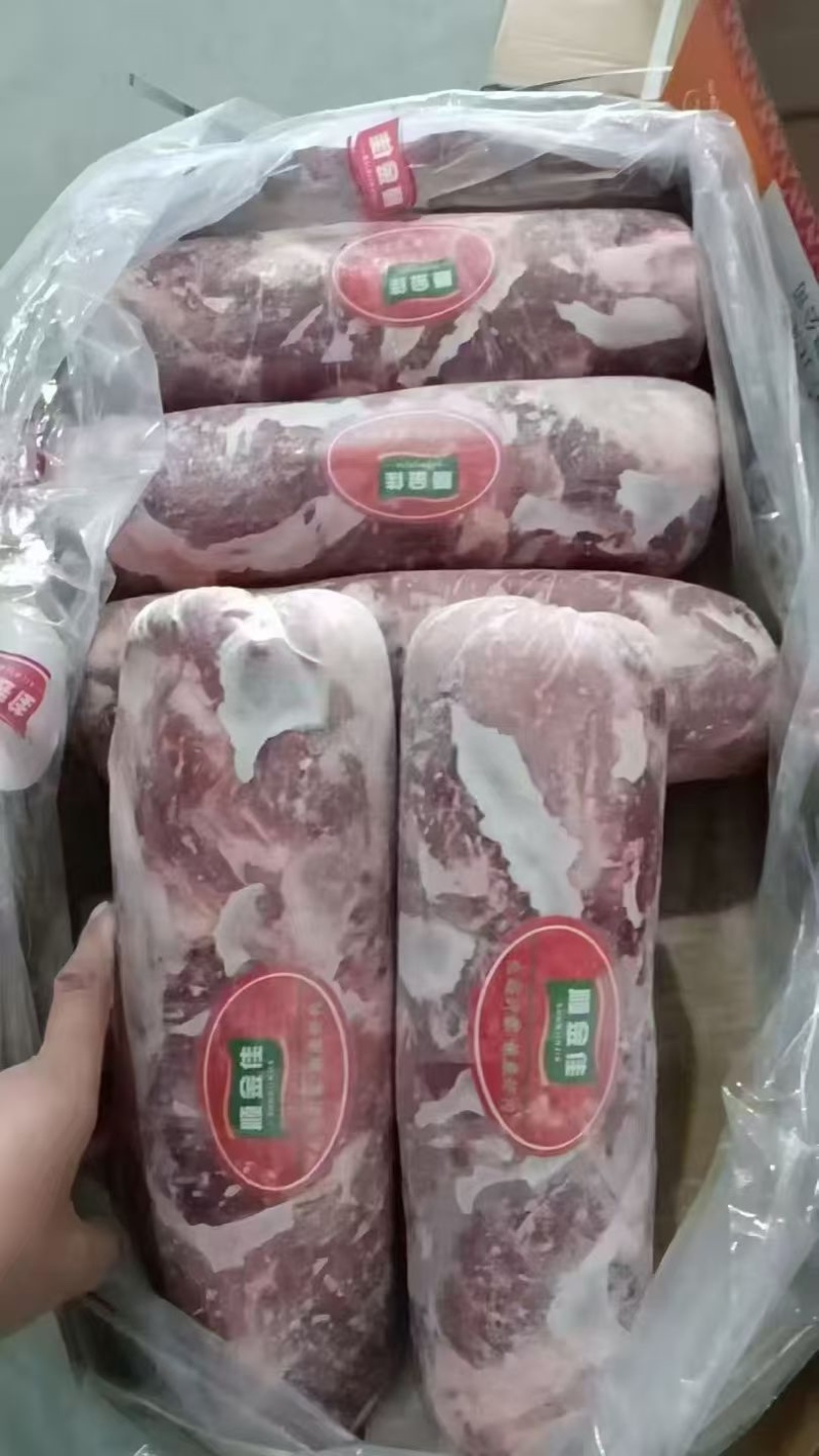 精品一级一号肉卷，梅花肉，肉质鲜嫩，最近日期，证件齐全