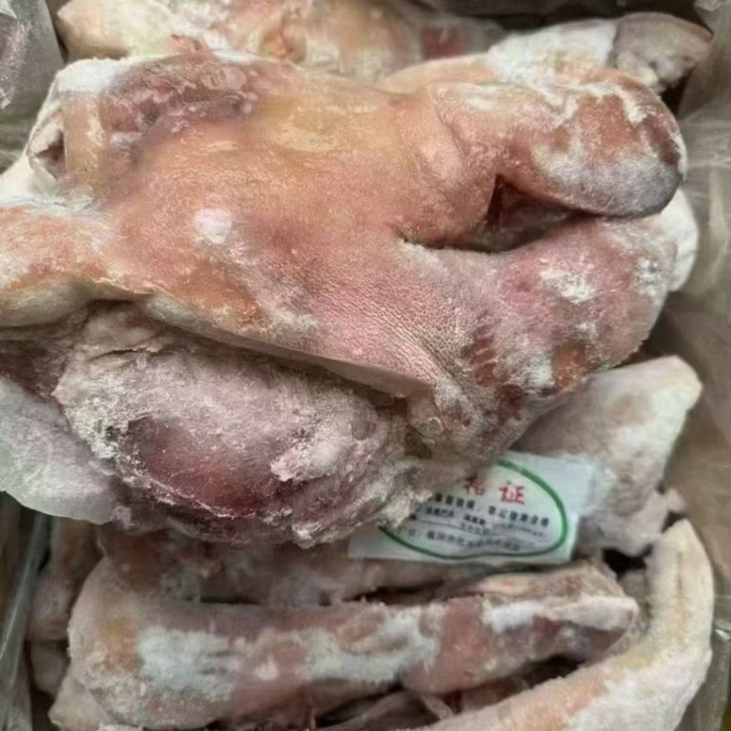 精品猪头肉，熟猪头肉，去骨无毛处理的很干净