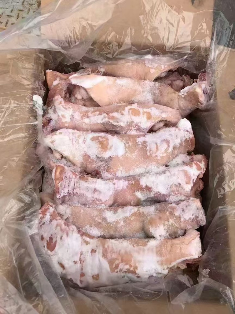 精品猪头肉，熟猪头肉，去骨无毛处理的很干净