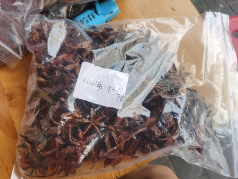 桂皮，八角大量现货，出全国