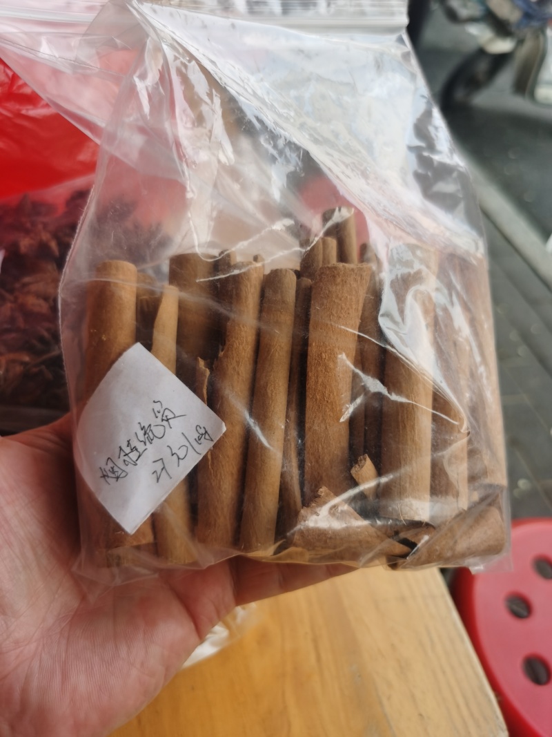 桂皮，八角大量现货，出全国