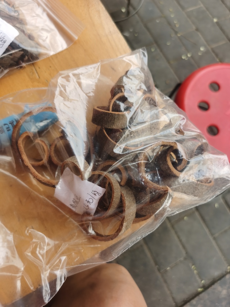 桂皮，八角大量现货，出全国