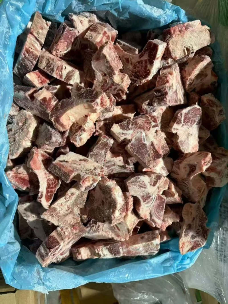 多肉牛脊骨块，分割好的，价格美丽，一件也是批发价