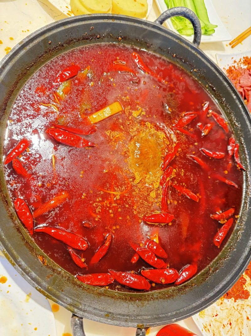 9号重庆老火锅红油，油脂香味浓郁重麻重辣专业研发工厂直销