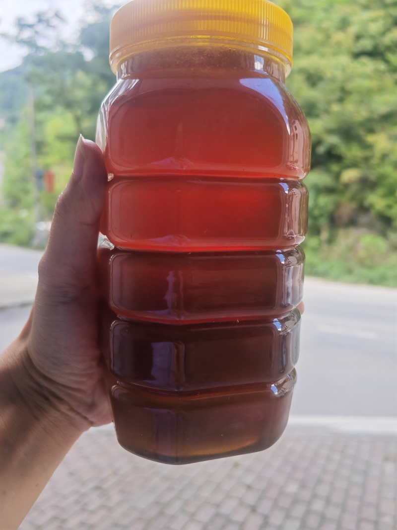 纯正土蜂蜜，百花蜜，每一口都是大自然的味道