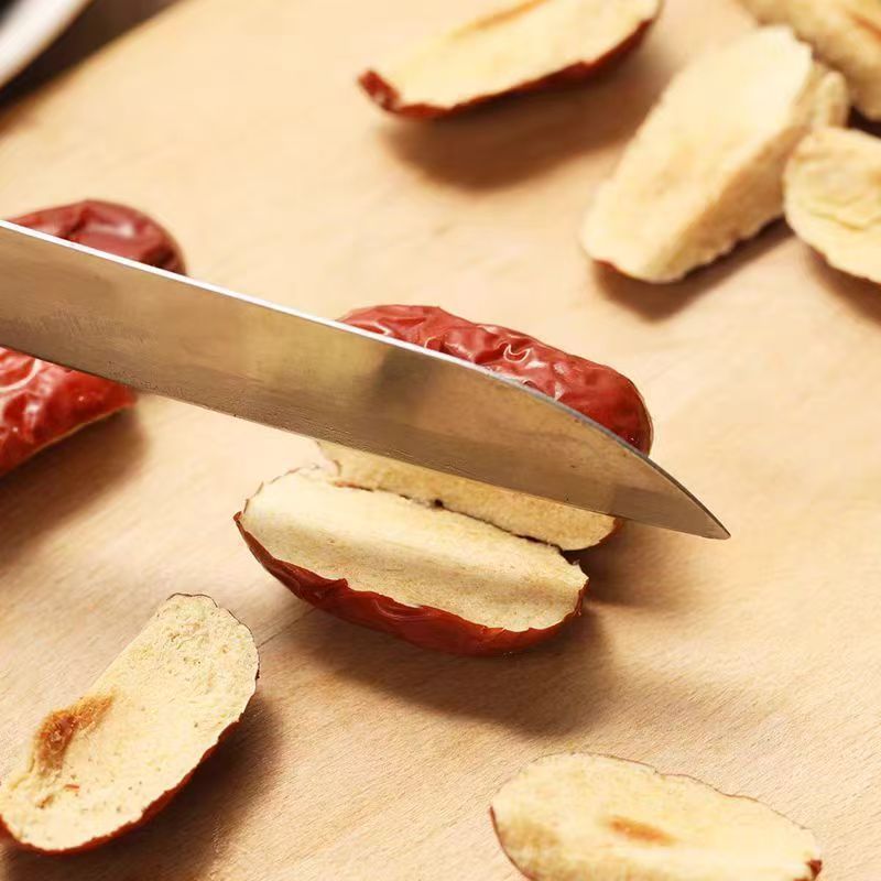 新疆枣片枣圈灰枣片枣干酥脆枣干，煲汤煮粥量大从优欢迎来电