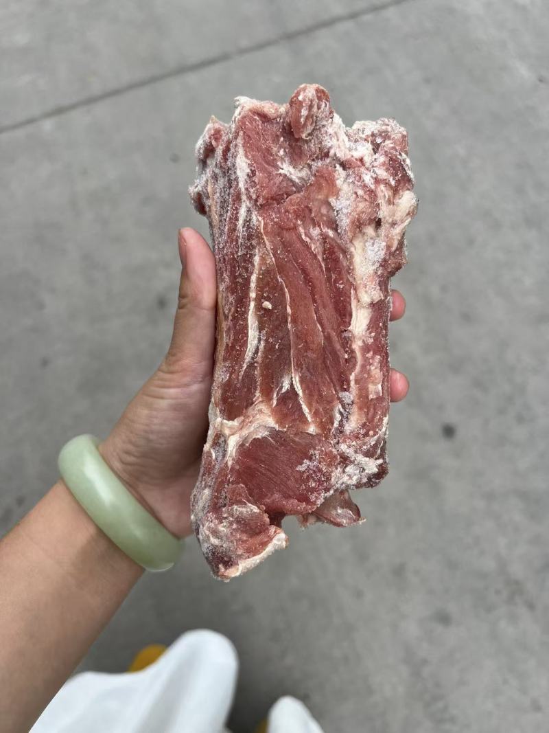 国产满肉羊脖骨，带肉率70%以上，羊蝎子专用