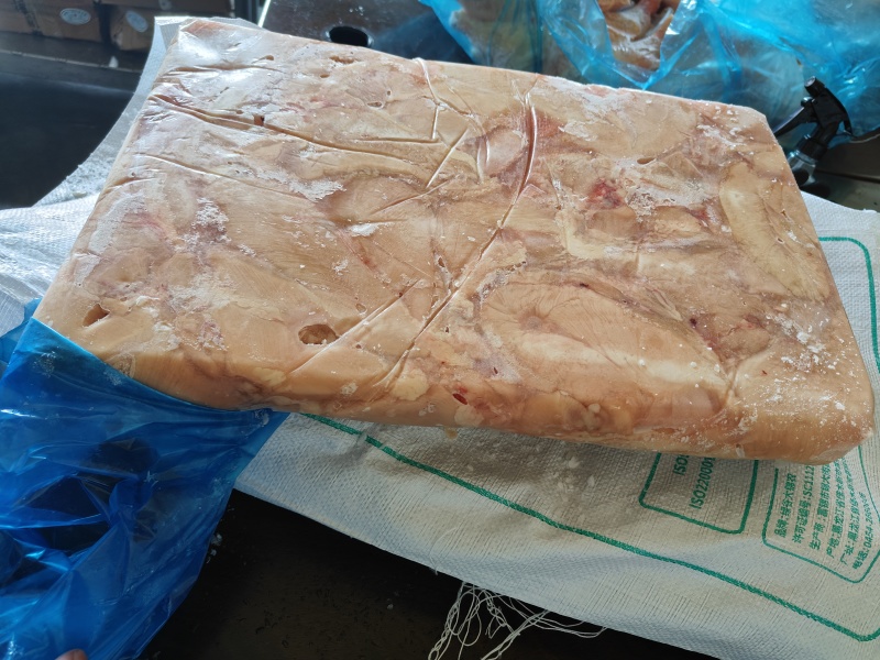 鸡大胸