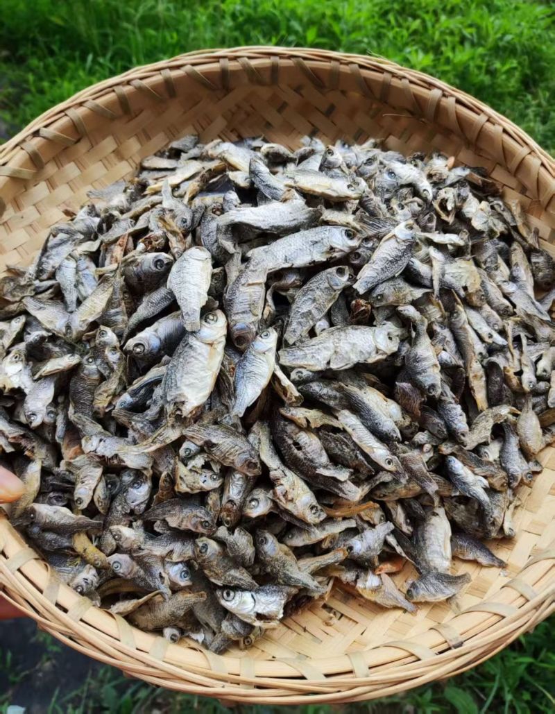 自然晒干野生小鲫鱼需要的订购