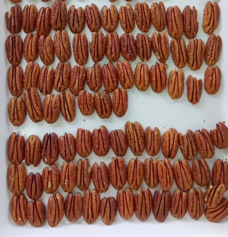 碧根果仁整片碧根果仁香脆坚果源头工厂工厂直销