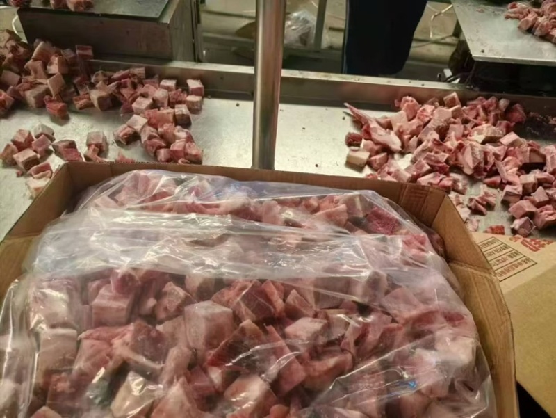 猪蹄块.排骨粒，电商餐饮**，生产，云仓。包装，代发。