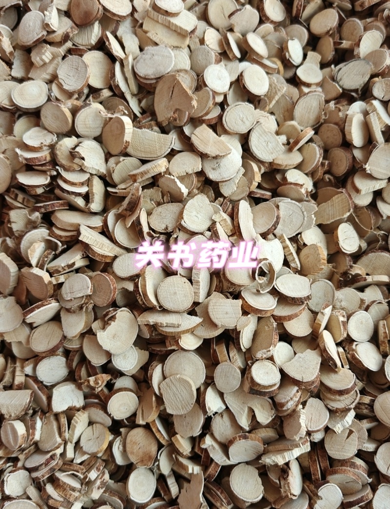 五指毛桃，选气味方香五指毛关书药材批发中药材