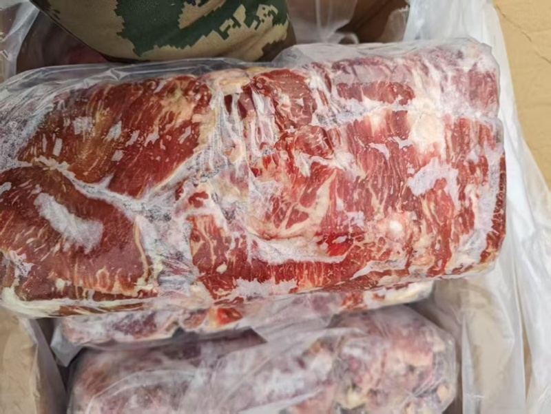 牛碎肉可以做葱爆牛肉，包子馅，饺子馅，价格美丽