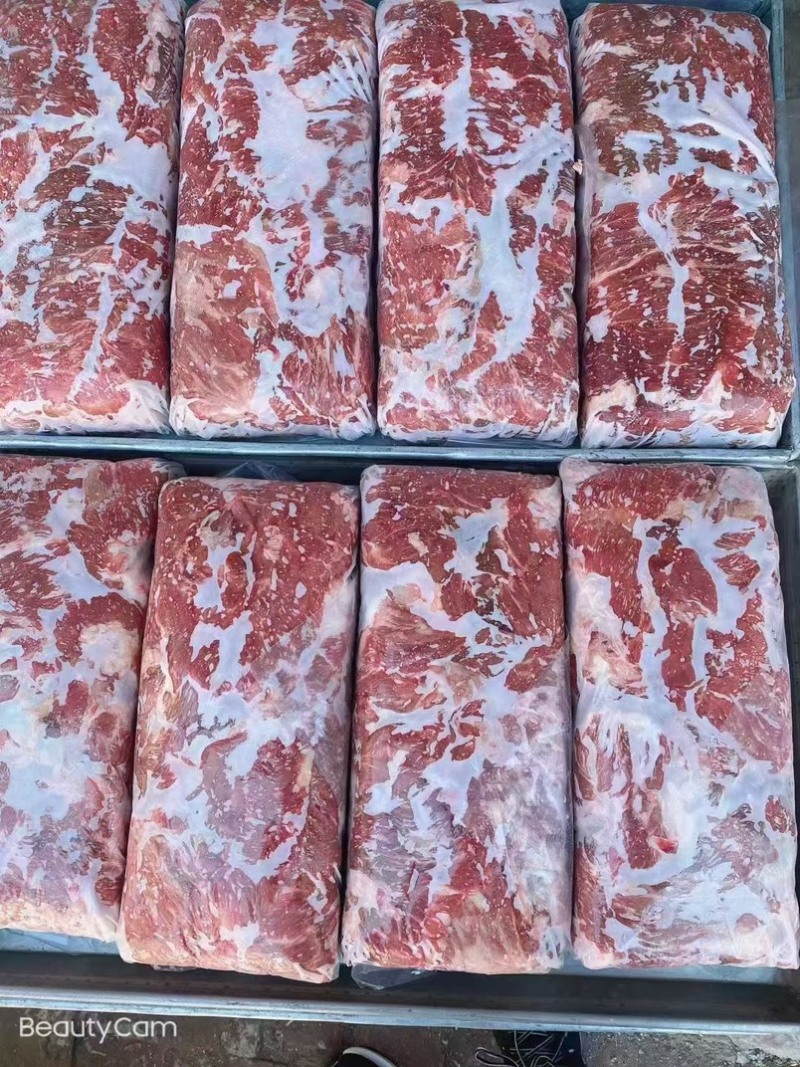 牛碎肉可以做葱爆牛肉，包子馅，饺子馅，价格美丽