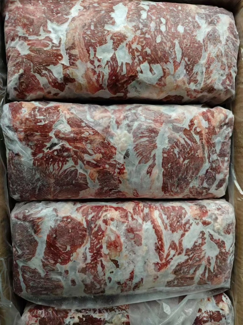 牛碎肉可以做葱爆牛肉，包子馅，饺子馅，价格美丽