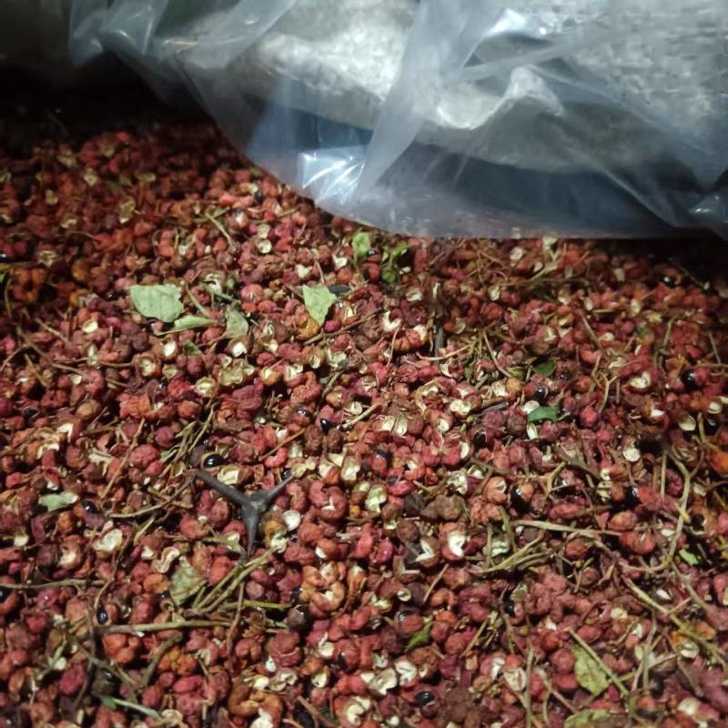花椒精品花椒通货，大量有货，欢迎各位老板咨询采购
