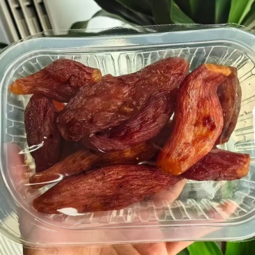 浙江临安带皮小香薯干，塑封盒装