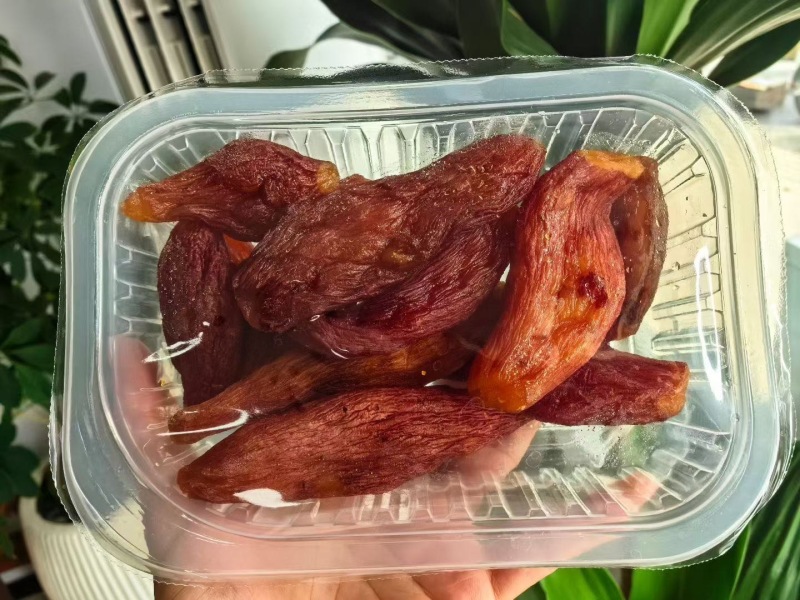 浙江临安带皮小香薯干，塑封盒装